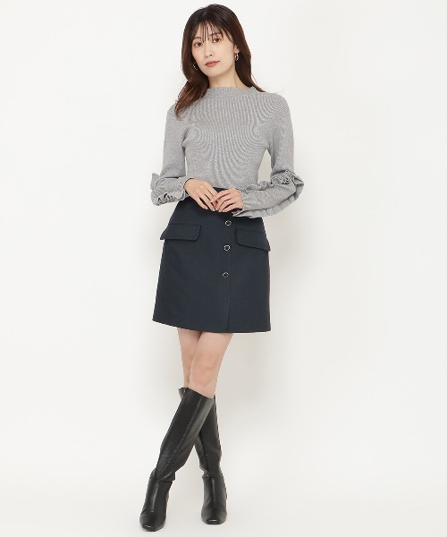 AND COUTURE(アンドクチュール)の「フラップミニスカート(スカート・レディース・ブラック/グレー/ネイビー・MEDIUM/SMALL)」の16枚目の写真