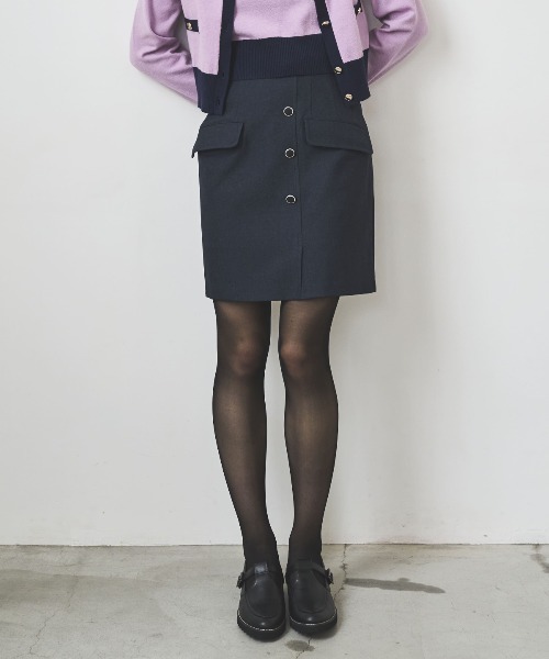 AND COUTURE(アンドクチュール)の「フラップミニスカート(スカート・レディース・ブラック/グレー/ネイビー・MEDIUM/SMALL)」の18枚目の写真