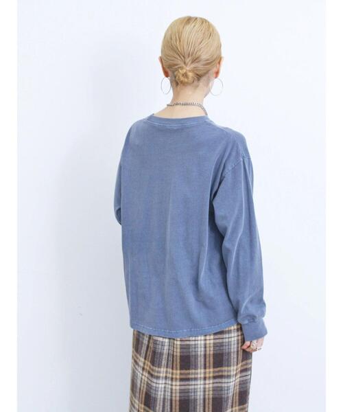 Samansa Mos2 blue（サマンサモスモスブルー）の「ピグメントアソートプリントロンT（Tシャツ/カットソー・レディース・ブルー/チャコールグレー/シルバーグレー・F）」の13枚目の写真