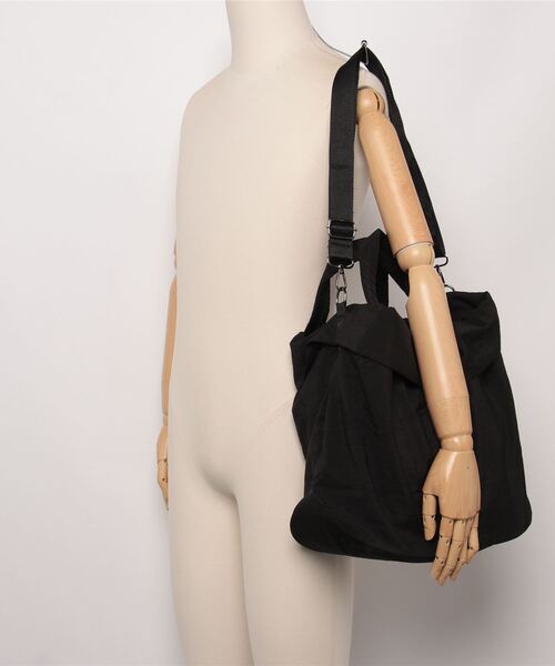 Per sist ence（パーシエンス）の「2WAYナイロントートバッグ（トートバッグ・レディース・オフホワイト/ブルー/ブラック/カーキ/レッド/イエロー/オレンジ・FREE）」の11枚目の写真