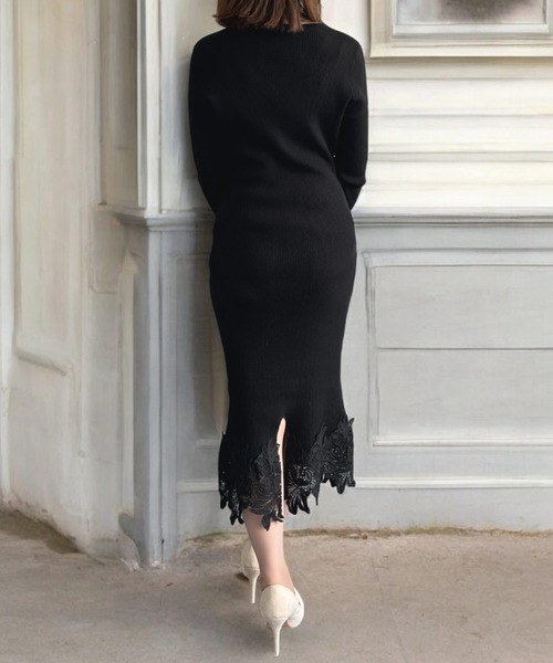 Julia Boutique(ジュリアブティック)の「選べるミディアム丈・ロング丈 裾レースニットタイトワンピース(ワンピース・レディース・モカ/ブラック/チャコール・LONG/MEDIUM)」の5枚目の写真