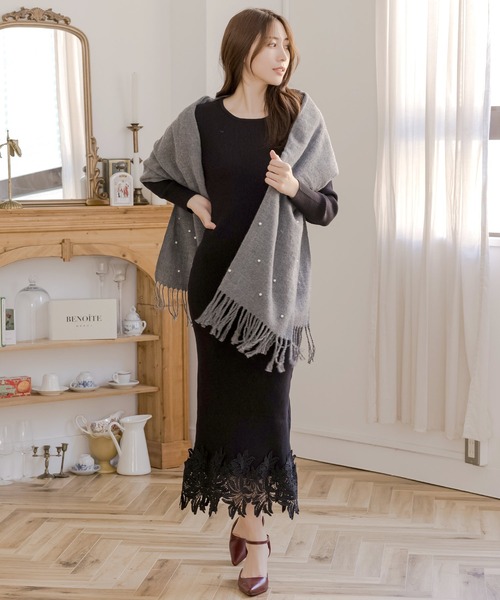 Julia Boutique(ジュリアブティック)の「選べるミディアム丈・ロング丈 裾レースニットタイトワンピース(ワンピース・レディース・モカ/ブラック/チャコール・LONG/MEDIUM)」の14枚目の写真