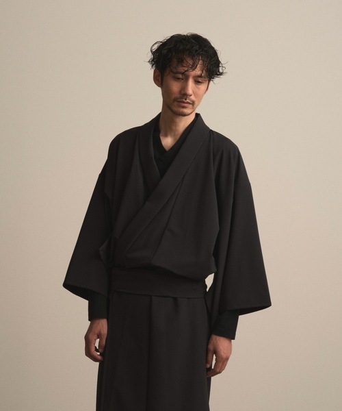 和ROBE（ワローブ）の「和ROBE / WINTER YUKATA TECH（浴衣・メンズ・ブラック/ダークネイビー/ブルー・2/3）」の5枚目の写真