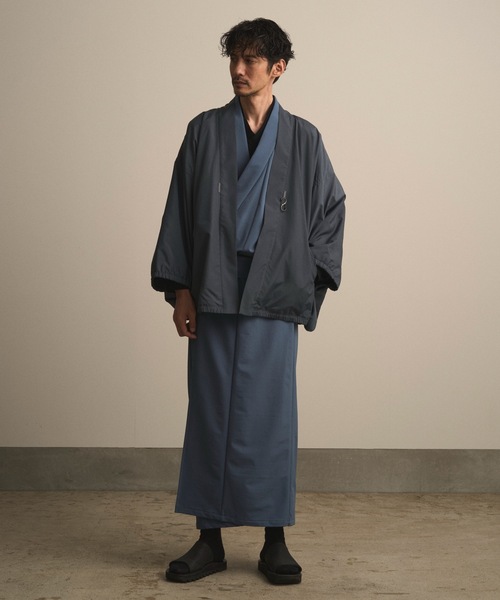 和ROBE（ワローブ）の「和ROBE / WINTER YUKATA TECH（浴衣・メンズ・ブラック/ダークネイビー/ブルー・2/3）」の14枚目の写真