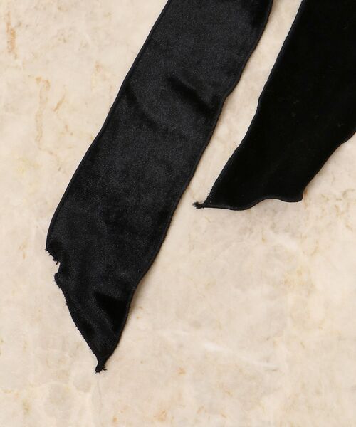 MAJESTIC LEGON(マジェスティックレゴン)の「ベロアリボンヘアアクセ(その他ヘアアクセサリー・レディース・ブラック・FREE)」の6枚目の写真