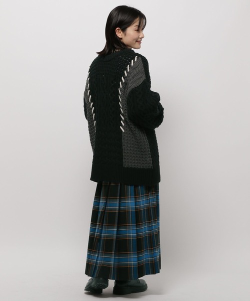 niko and...(ニコアンド)の「ケーブルパッチワークチュニック(チュニック・レディース・ブラック/ベージュ/ブルー・FREE)」の10枚目の写真