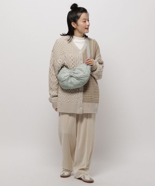 niko and...(ニコアンド)の「ケーブルパッチワークチュニック(チュニック・レディース・ブラック/ベージュ/ブルー・FREE)」の13枚目の写真