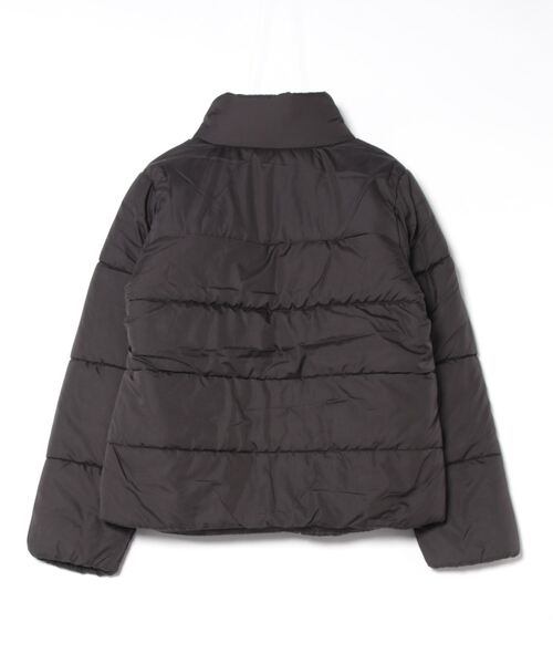 BAYBLO（ベイブロ）の「(DV)2トーン 中綿 パデット ボリューム ジャケット（ダウンジャケット/コート・メンズ・チャコールグレー×ブラック/ブラック×ブラック/オリーブ×ブラック・MEDIUM/LARGE/X-LARGE）」の4枚目の写真