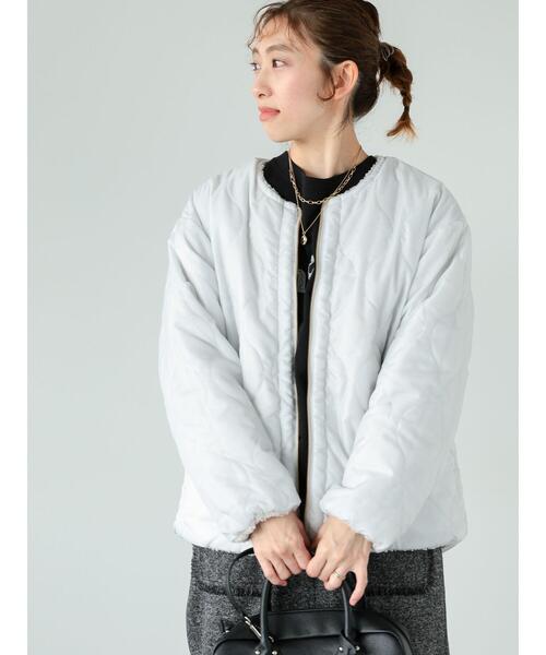 Lugnoncure(ルノンキュール)の「リバーシブルボアブルゾン(ブルゾン・レディース・オフホワイト/グレー/ベージュ・F)」の8枚目の写真