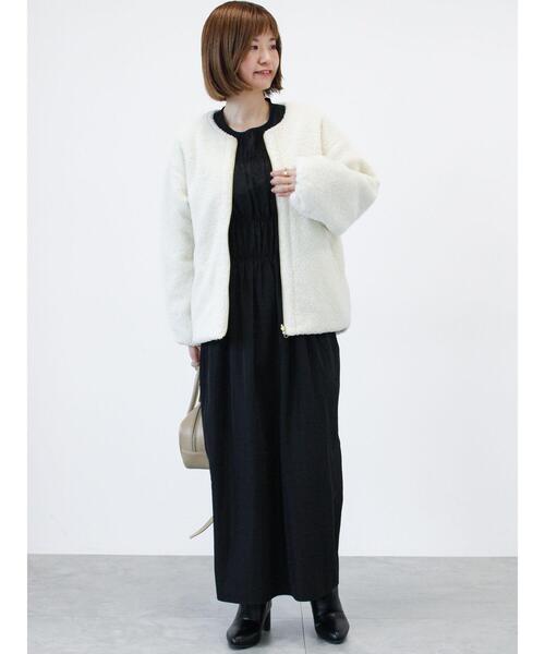 Lugnoncure(ルノンキュール)の「リバーシブルボアブルゾン(ブルゾン・レディース・オフホワイト/グレー/ベージュ・F)」の10枚目の写真