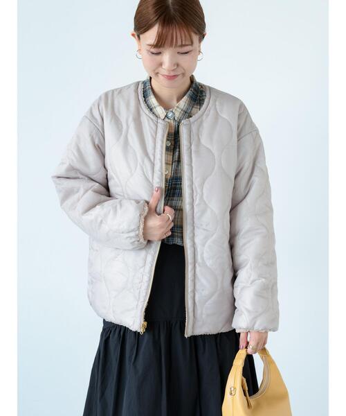 Lugnoncure(ルノンキュール)の「リバーシブルボアブルゾン(ブルゾン・レディース・オフホワイト/グレー/ベージュ・F)」の17枚目の写真