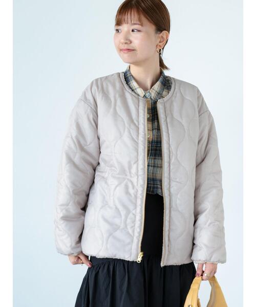 Lugnoncure(ルノンキュール)の「リバーシブルボアブルゾン(ブルゾン・レディース・オフホワイト/グレー/ベージュ・F)」の18枚目の写真