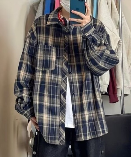 MGV（エムジーヴィー）の「オンブレチェックシャツ（シャツ/ブラウス・メンズ・ブラウン/ネイビー・MEDIUM/LARGE/X-LARGE）」の6枚目の写真
