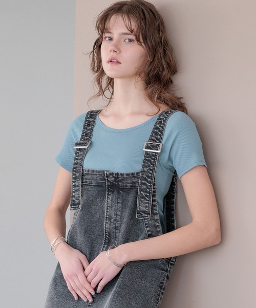 bijorie(ビジュリィ)の「【bijorie】カップ付きバックオープンTシャツ/NEW BASIC 25SS(Tシャツ/カットソー・レディース・ブラック/サックスブルー/カーキ/オフホワイト・MEDIUM/LG/LARGE)」の4枚目の写真