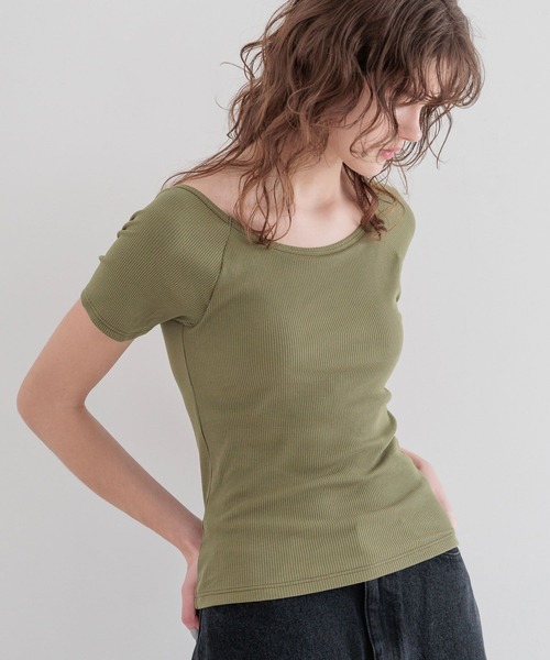 bijorie(ビジュリィ)の「【bijorie】カップ付きバックオープンTシャツ/NEW BASIC 25SS(Tシャツ/カットソー・レディース・ブラック/サックスブルー/カーキ/オフホワイト・MEDIUM/LG/LARGE)」の18枚目の写真