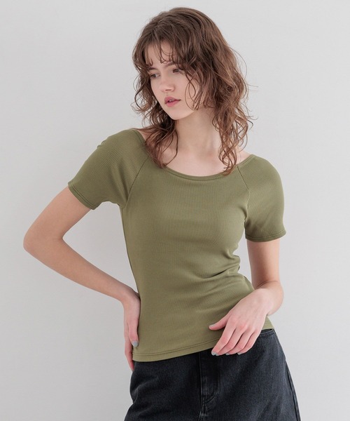 bijorie(ビジュリィ)の「【bijorie】カップ付きバックオープンTシャツ/NEW BASIC 25SS(Tシャツ/カットソー・レディース・ブラック/サックスブルー/カーキ/オフホワイト・MEDIUM/LG/LARGE)」の19枚目の写真