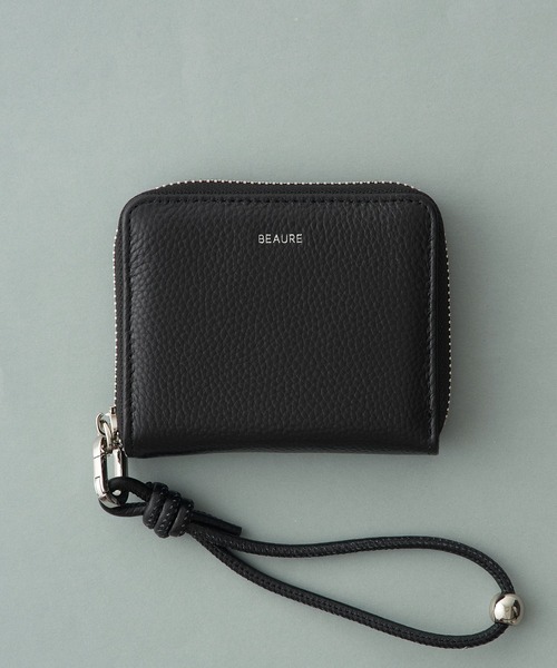 Beau're(ヴュレ)の「【BEAURE】カウレザー ハンドストラップ付きバイカラーラウンドミニウォレット B-24096(財布・レディース・ブラック/シルバー/ゴールド/アイボリー/グレイッシュベージュ/ライトピンク/イエロー/パープル/ブルー/ブラック系1/シルバー系1・FREE)」の3枚目の写真