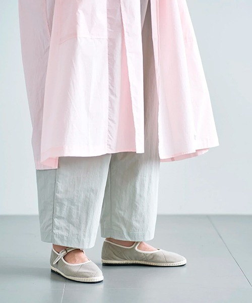 ata(アタ)の「ata robe 2. / 綿ブロード ローブコート(その他アウター・レディース・ネイビー/グレー/ホワイト/ピンク・MEDIUM)」の7枚目の写真