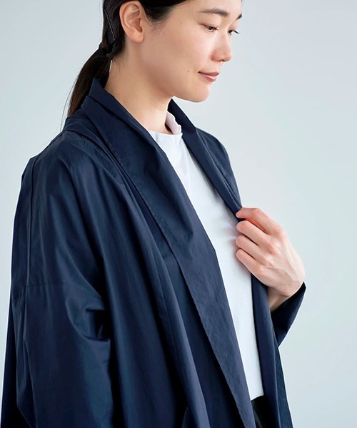 ata(アタ)の「ata robe 2. / 綿ブロード ローブコート(その他アウター・レディース・ネイビー/グレー/ホワイト/ピンク・MEDIUM)」の8枚目の写真