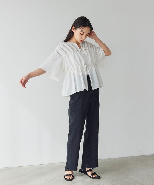 EMMEL REFINES(エメルリファインズ)の「<EMMEL REFINES>EM カラミタンブラー リボンギャザー ブラウス(シャツ/ブラウス・レディース・ホワイト/ブラック/ライトブルー・FREE)」の12枚目の写真