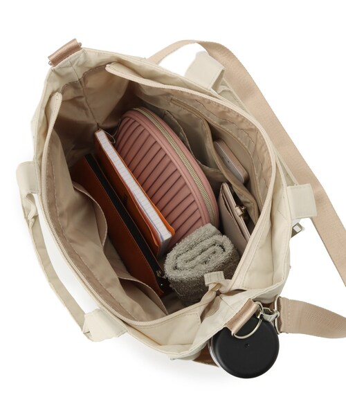 SHOO・LA・RUE（シューラルー）の「【撥水／2WAY】12ポケットトートバッグ【キャリーオン】（トートバッグ・レディース・グレー/アイボリー/ブラック・00）」の15枚目の写真