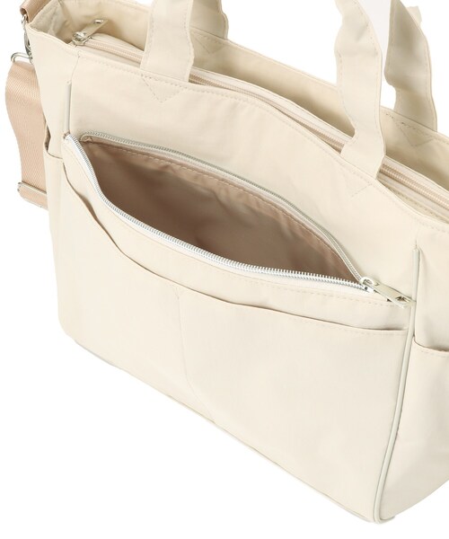 SHOO・LA・RUE（シューラルー）の「【撥水／2WAY】12ポケットトートバッグ【キャリーオン】（トートバッグ・レディース・グレー/アイボリー/ブラック・00）」の17枚目の写真