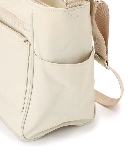 SHOO・LA・RUE（シューラルー）の「【撥水／2WAY】12ポケットトートバッグ【キャリーオン】（トートバッグ・レディース・グレー/アイボリー/ブラック・00）」の19枚目の写真