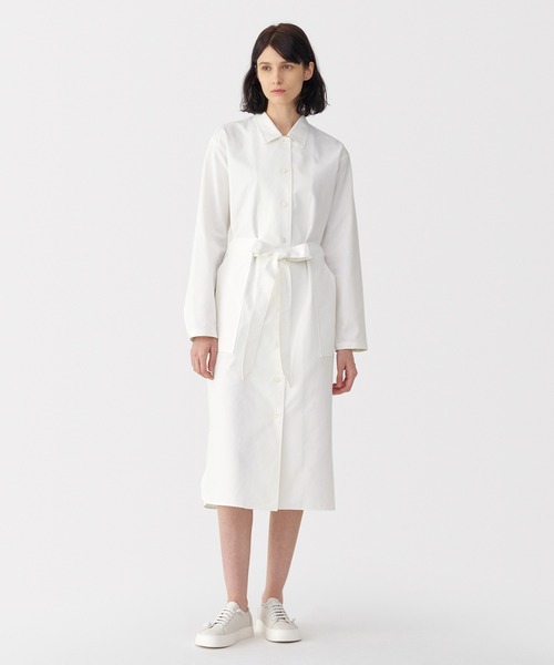 MUJI Labo(ムジラボ)の「〔MUJI Labo〕婦人 和紙混ツイルシャツワンピース(シャツワンピース・レディース・オフホワイト/ベージュ・S/XL/L/M)」の2枚目の写真