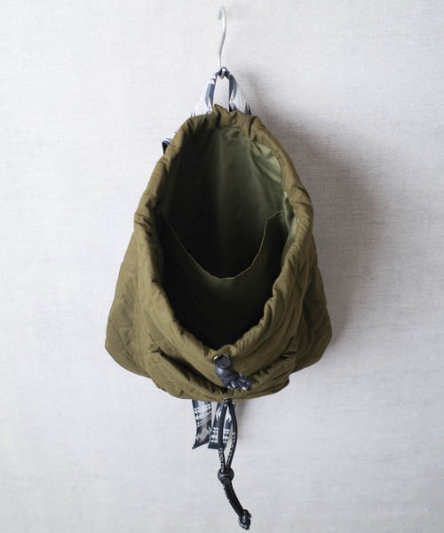 PENDLETON（ペンドルトン）の「【PE2】【PENDLETON/ペンドルトン】QUILTING KNAPSACK キルティング ナップサック（バックパック/リュック・レディース・ブラック/オリーブドラブ・FREE）」の14枚目の写真