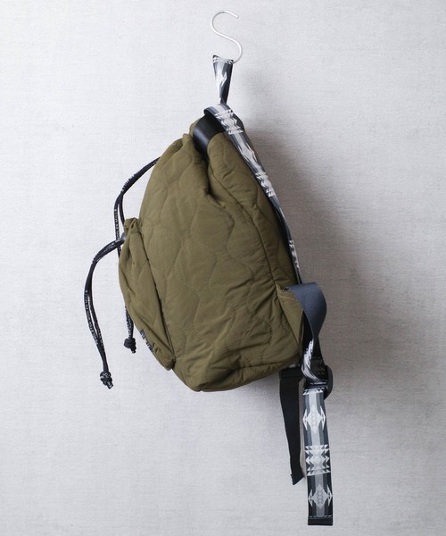 PENDLETON（ペンドルトン）の「【PE2】【PENDLETON/ペンドルトン】QUILTING KNAPSACK キルティング ナップサック（バックパック/リュック・レディース・ブラック/オリーブドラブ・FREE）」の19枚目の写真