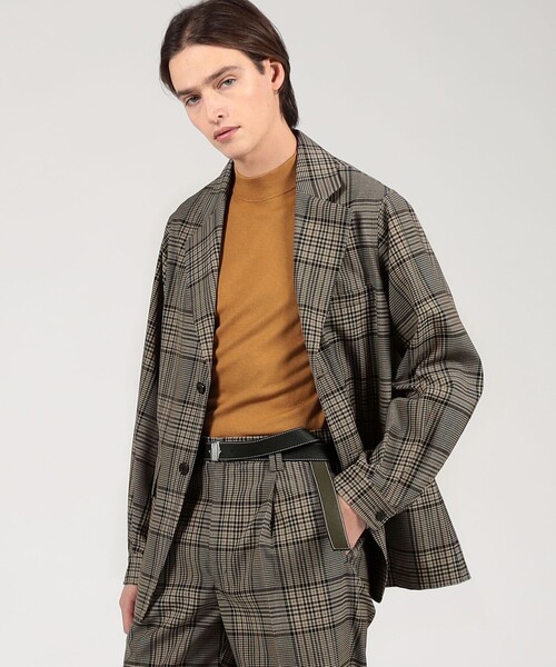 TOMORROWLAND （トゥモローランド）の「ハルトウール シングルブレス