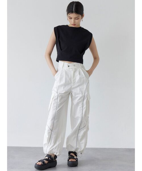 MURUA（ムルーア）の「ラインカーゴパンツ（カーゴパンツ・レディース・ホワイト/グレー/ブルー・FREE）」の15枚目の写真
