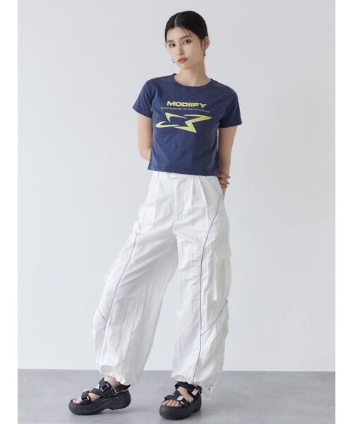 MURUA（ムルーア）の「ラインカーゴパンツ（カーゴパンツ・レディース・ホワイト/グレー/ブルー・FREE）」の12枚目の写真