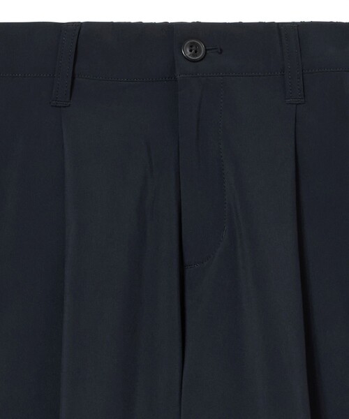 AIGLE（エーグル）の「UVカット 速乾 ワンポイントロゴ刺繍 ワイドレッグ フレアパンツ / ドレープワイドパンツ（その他パンツ・レディース・ブラック/ベージュ・38/36/34/40）」の18枚目の写真