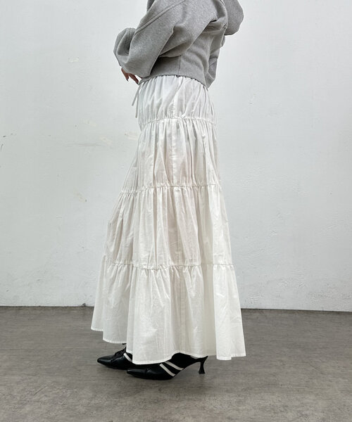 WHO'S WHO gallery（フーズフーギャラリー）の「ギャザーロングスカート（スカート・レディース・ブラック/ホワイト/ネイビー・FREE）」の13枚目の写真