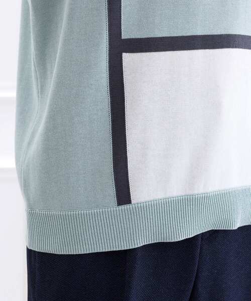 TAKEO KIKUCHI（タケオキクチ）の「カラーブロッキング プルオーバー ニット（ニット/セーター・メンズ・ライトグレー系4/グリーン系5/レッド系/ブラウン系5・01/02/03/04）」の17枚目の写真