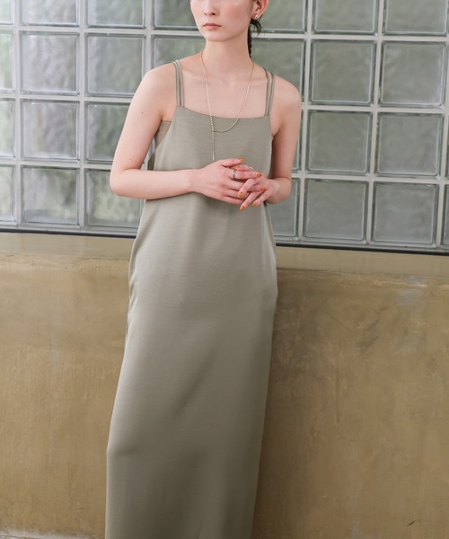 select MOCA(セレクトモカ)の「【オケージョン/結婚式】フリルトップスサテンキャミワンピースセット(ドレス・レディース・グレイッシュベージュ/ブラック・MEDIUM/LARGE)」の15枚目の写真