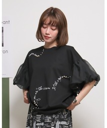 シアーバルーン半袖Tシャツ ロゴプリント&パールデザイン