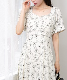 背中あき 後ろリボン 花柄ロングワンピース