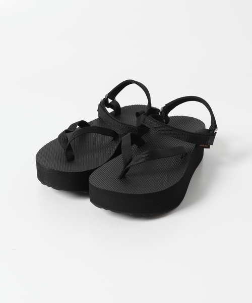 Teva（テバ）の「Teva　FLATFORM SANDAL SLIM（サンダル・レディース・ブラック/アイボリー・23/24）」の2枚目の写真