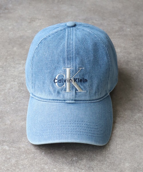 Calvin Klein(カルバン・クライン)の「【Calvin Klein/カルバンクライン】LOGO EMBROIDERED DENIM BASEBALL CAP/ヴィンテージデニム モノグラムキャップ(キャップ・メンズ・ライトインディゴブルー・FREE)」の9枚目の写真