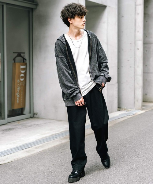 Rocky Monroe（ロッキーモンロー）の「ルーズシルエットワイドデニムパンツ（デニムパンツ・メンズ・ケミカルウォッシュ/ブルー/ダークブラック/ライトブラック/ワンウォッシュ/ブラック/オフホワイト・M/L/XL）」の15枚目の写真