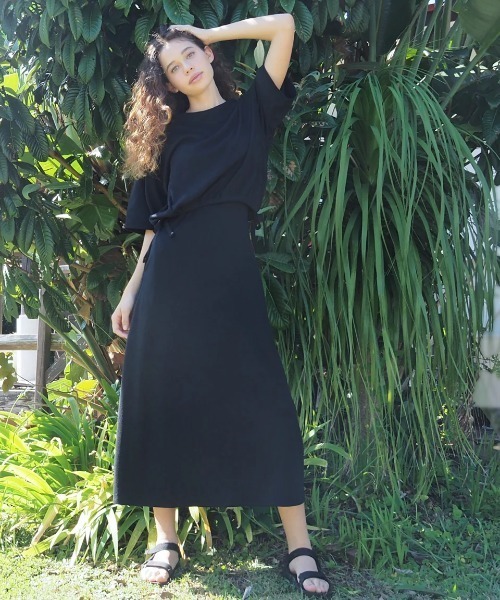 BILLABONG(ビラボン)の「BILLABONG レディース ENSEMBLE ONEPIECE ワンピース 【2025年夏モデル】/ビラボンセットアップトップス付きワンピース(ワンピース・レディース・ブラック/ホワイト・MEDIUM)」の2枚目の写真