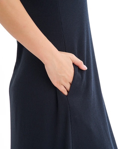 BILLABONG(ビラボン)の「BILLABONG レディース ENSEMBLE ONEPIECE ワンピース 【2025年夏モデル】/ビラボンセットアップトップス付きワンピース(ワンピース・レディース・ブラック/ホワイト・MEDIUM)」の8枚目の写真
