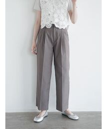 Double tucked straight pants
