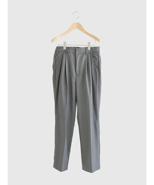 FIKA.(フィーカ)の「Double tucked straight pants(スラックス・レディース・グレー/モカ・FREE)」の19枚目の写真
