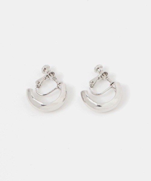 FOREVER 21(フォーエバー トゥエンティーワン)の「ミニフープイヤリング(イヤリング・レディース・シルバー/ゴールド・FREE)」の1枚目の写真