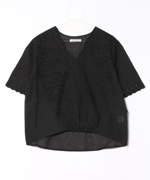 SOFFITTO（ソフィット）の「刺繍綿レースカシュクールブラウス(取り扱い店舗限定)（シャツ/ブラウス・レディース・ブラック/オフホワイト/マスタード・FREE）」の2枚目の写真