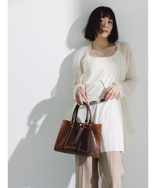 Te chichi（テチチ）の「【松井愛莉着用】シアーノーカラーシャツ（シャツ/ブラウス・レディース・オフホワイト/ブラック/ブラウン・F）」の2枚目の写真