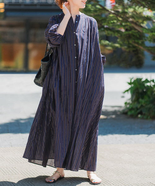 スピックアンドスパン シャツワンピース パールボタン ストライプ